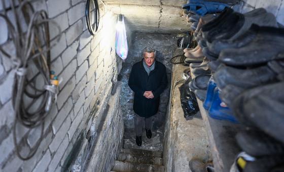 Après une visite de six jours en Ukraine, le chef du HCR consterné par le niveau de destruction